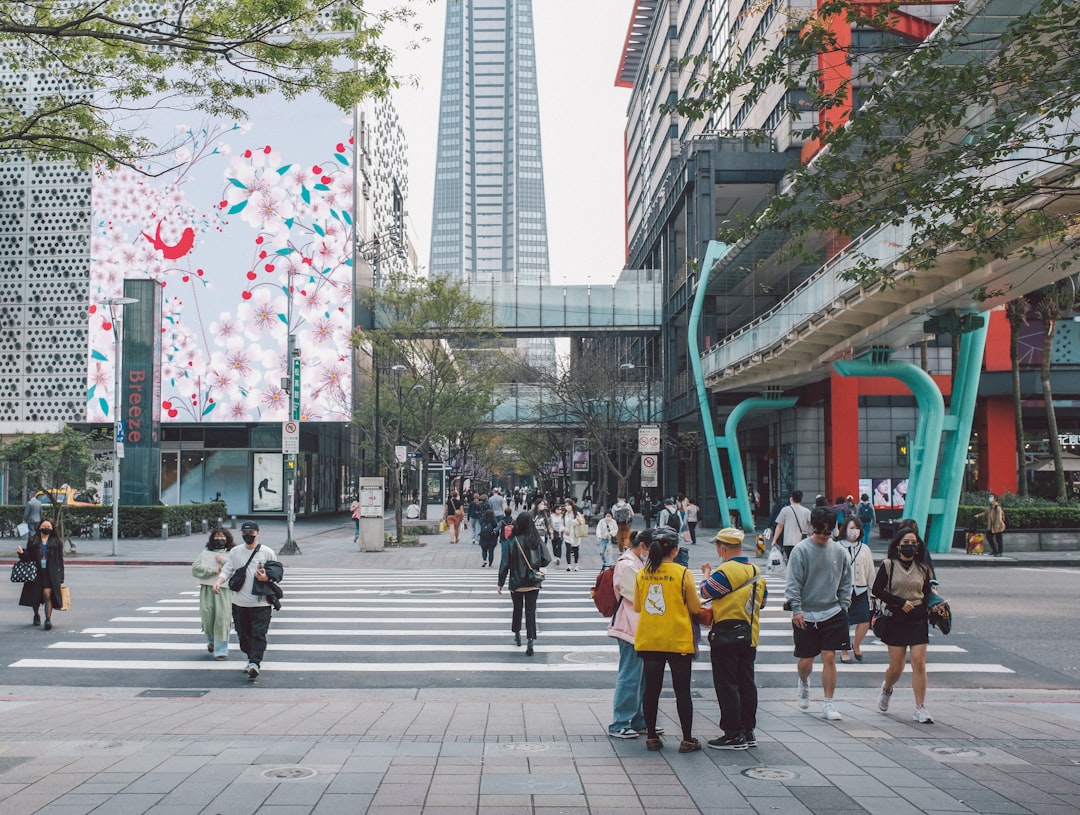Taiwan business investment growth chart digital economy